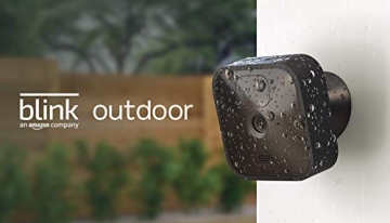 Blink Outdoor – kabellose, witterungsbeständige HD-Sicherheitskamera mit zwei Jahren Batterielaufzeit und Bewegungserfassung | 3 Kameras - 7