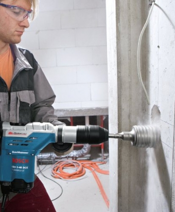 Bosch Professional Bohrhammer mit SDS max GBH 5-40 DCE (8,8 J Schlagenergie, inkl. Zusatzhandgriff, im Handwerkerkoffer) - 5